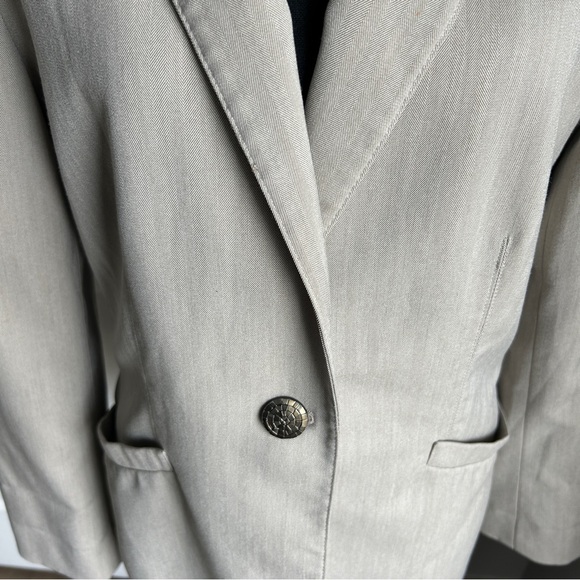 Calvin Klein Cream Blazer for Women - Picture 4 of 6